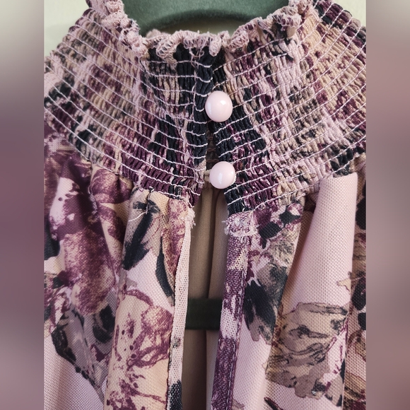 Kathy Ireland Blouse size Large - Picture 10 of 12